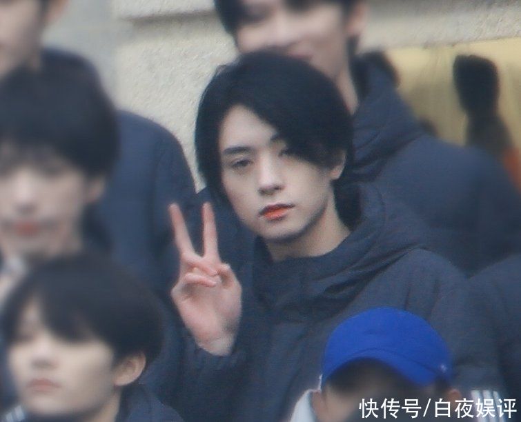 《青春有你3》助力榜更新，邓孝慈冲上第五，断层式第一名换了人