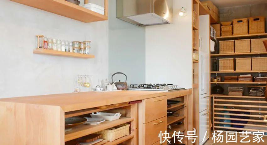蜗居|这套住宅暗藏心机，两人一猫蜗居65㎡，同是小户型却有2倍宽敞