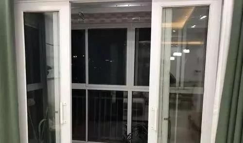 柜子|入住新家第一天,花15万装修,客厅太漂亮,全屋没一点毛病