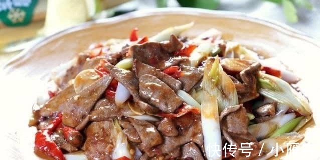 满屋|香飘满屋的几道家常菜，荤素搭配，美味简单营养，上桌抢着吃