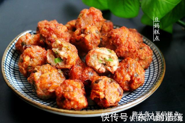 孩子|莲藕猪肉丸的做法,方法简单,真香!过年孩子抢着吃