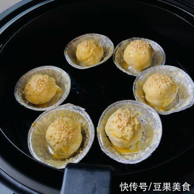 外皮酥脆，内馅爆浆|空气炸锅版烤蛋挞皮汤圆 | 安冉