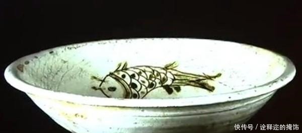 2.9万买的一件藏品, 专家滴一滴水在上面惊喜道 这个价格不敢说!