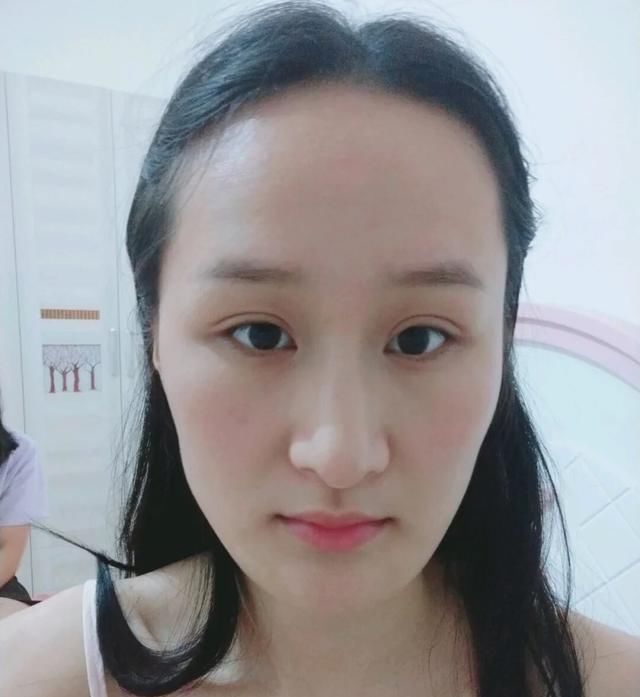 这五种脸型眼中拉低颜值,没气质显土气,没中就太幸运了