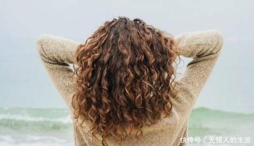 出现这5个现象,有可能会脱发每天5分钟,让毛囊恢复掉发回来