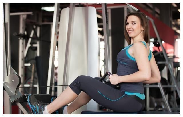 绳索|献给健身小白的六个经典背部训练动作,赶紧收藏,以后慢慢学