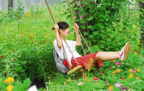 女性50岁后,易发生骨质疏松?建议:多吃四物,做好三事