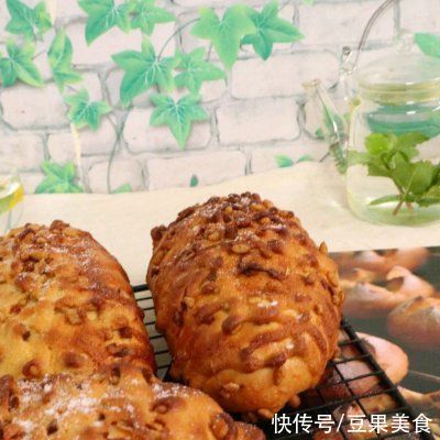 成品|10分钟快手菜一份面团几款面包，做饭不发愁