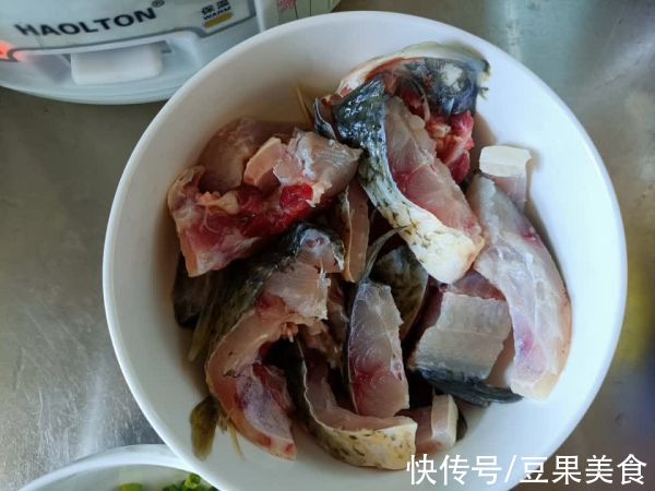 全家|把全家人征服的鲫鱼豆腐汤，好吃到过分