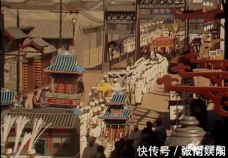 身份!她是贾府身份最高贵的少奶奶,却非十二钗,甚至连名字都没有