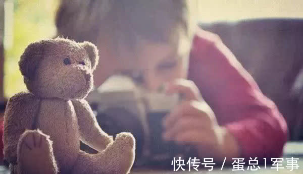 外面的世界|心理学:当你的孩子出现这5种表现时,证明他缺乏安全感、很自卑