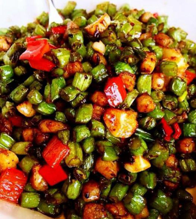 蘑菇|女性担心变黄脸婆,学会吃三种美食,润肠通便,排毒抗衰