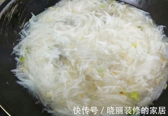 清洗干净|大暑前后喝萝卜汤正合适，清热解暑又营养，含钙量极高，特解馋！
