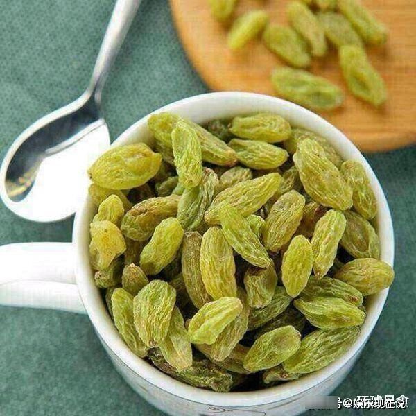 葡萄干和它是绝配,简单煮一煮,营养极高,补血补铁,气色更好