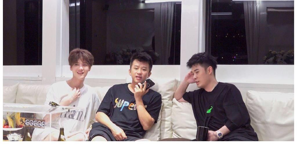 陈赫|在《向往的生活》被誉为综艺感最强的人 如今靠尬笑维持综艺感