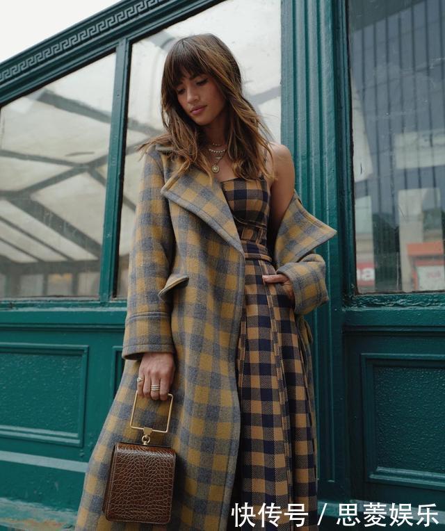 格纹大衣又回来了!今年流行这3种款式,你别说还真好看