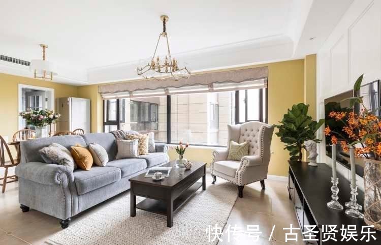 客厅|“独居老人”的蜗居,舒适不失趣味,专门设计的墙漆更是独一无二