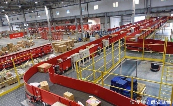 黑马|快递黑马轰然倒下,老板直接被带走,5万名员工无限期放假