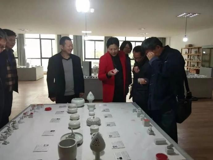  生花|以宋为马 半刀生花 省艺术基金半刀泥高研班作品展举行