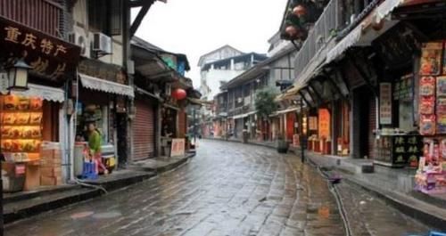 中国值得旅游的2座城市,当地人很豪爽,游客去了还想去