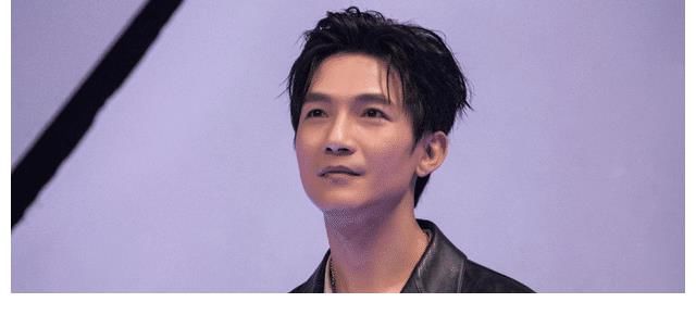 《追光吧》初舞台全曝光，刘也唱跳很稳，尚九熙唱二手玫瑰的作品