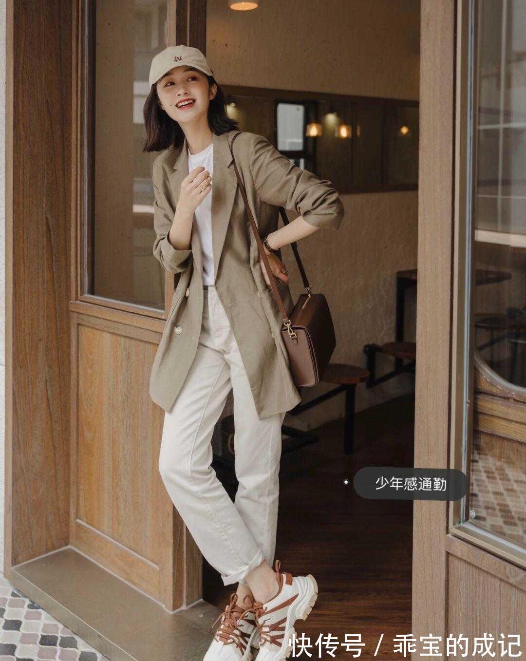 成熟|时尚成熟大气女孩,优雅端庄,散发不一样的气质!