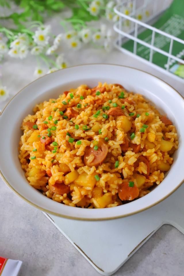 食欲|天热没食欲，试试米饭这做法，酸甜开胃比蛋炒饭好吃，出锅太香了
