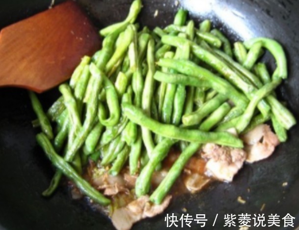 秋冬季节，此菜3元一斤，便宜健康，美味可口，一上桌就被抢光了