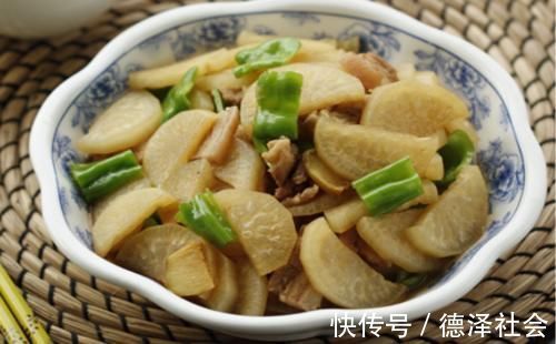 萝卜别腌着吃,和它是绝配,简单炒一炒,营养滋补,不懂可惜了