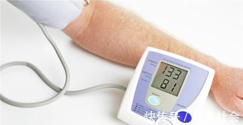 脑出血|体内血压升高，身体常常有四个标志，占的越多，脑出血风险越大