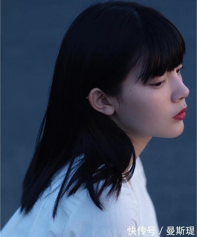 发型 女人过了40岁,千万别留这3种发型,又土又“显老”,希望你没有