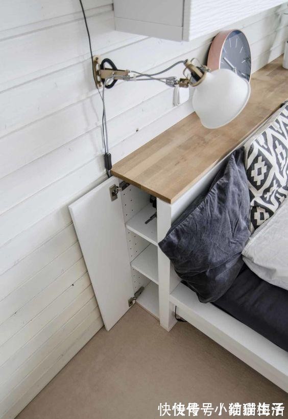 小卧室|小卧室早该舍弃床头柜,靠墙塞15公分宽薄柜,收纳何止多出2倍