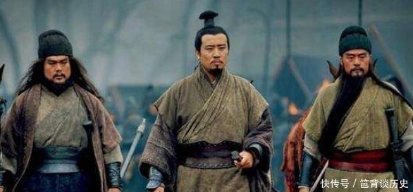 庞统|诸葛亮认为他的才华堪比庞统，刘备直接重用，关羽为此搭上性命！