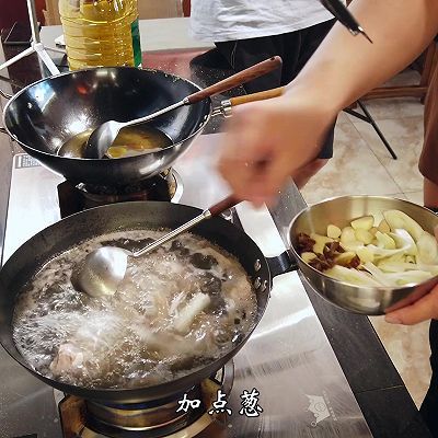 甜面酱|排骨焖黄鱼