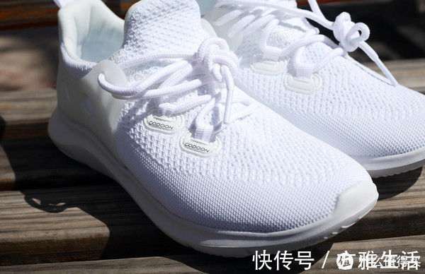 舒适|大老师玩运动 篇二:怎么选一双舒适的跑鞋?新出的咕咚5K值得一试
