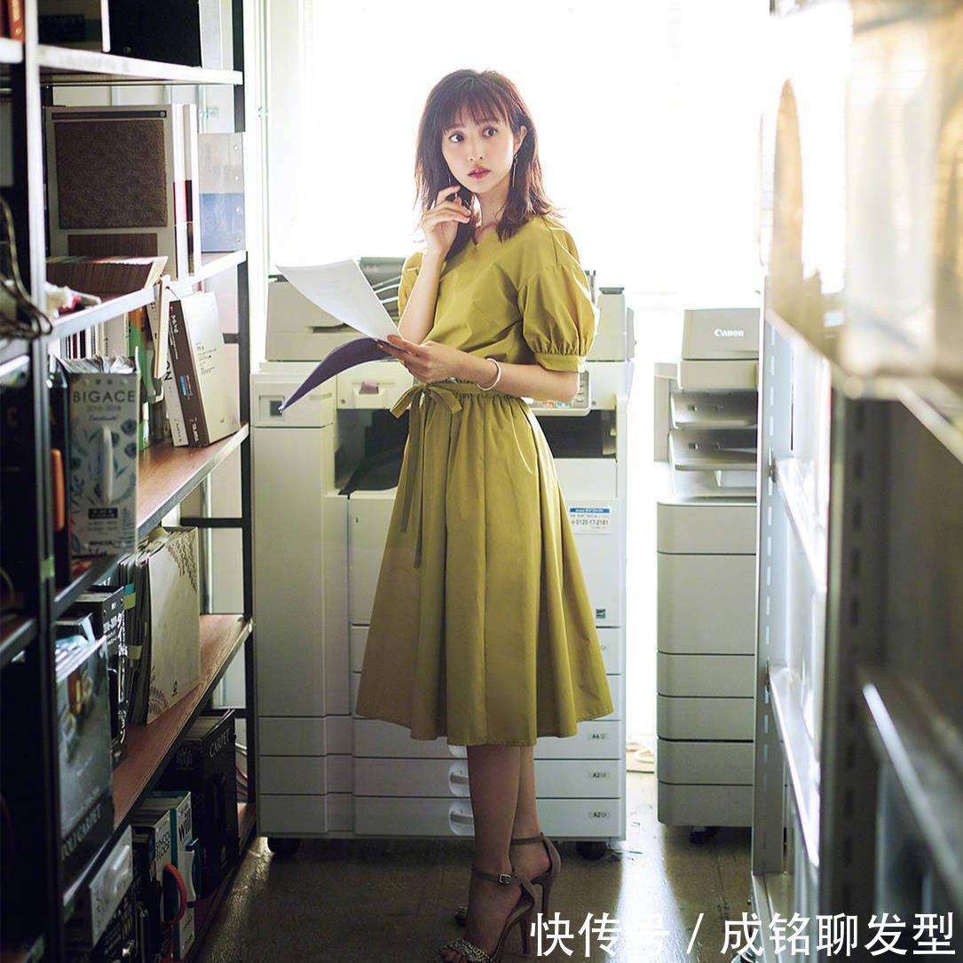 蝴蝶结|舒适好看还省钱!10套简约又高级的搭配,让你优雅精致的过夏天