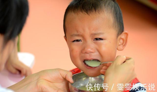 王姐|两孩子相继积食住院,儿科医生提醒这3种食物是伤脾王,别喂娃