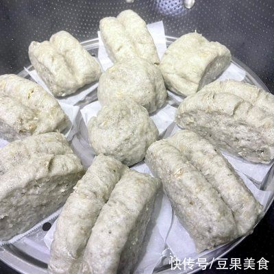 冬天吃健康好吃的黑芝麻燕麦馒头，暖身又暖心