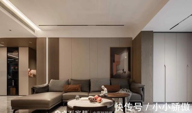 时尚|造型简致利落，赋予时尚气质的142㎡现代空间！