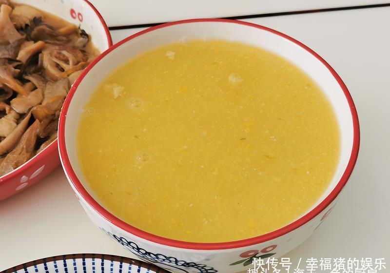 入花生油|天冷了,夫妻俩在家做4道家常菜,又香又下饭,网友:妈妈的味道