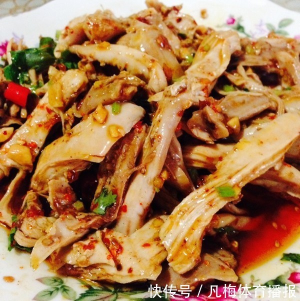 多汁|夏天必备下酒菜,教你自制麻辣鲜香,鲜嫩多汁的口水鸡