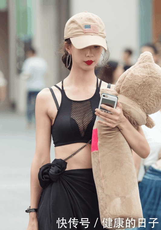 魅力|长得漂亮又会穿,这样的魅力你能抗拒