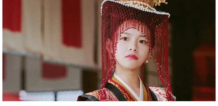 演员|花好月又圆:看这部剧就是在看《演员请就位》,且更如坐针毡