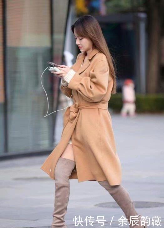 路人街拍:气质满分的小姐姐,仙女般的气质,非常有女人味