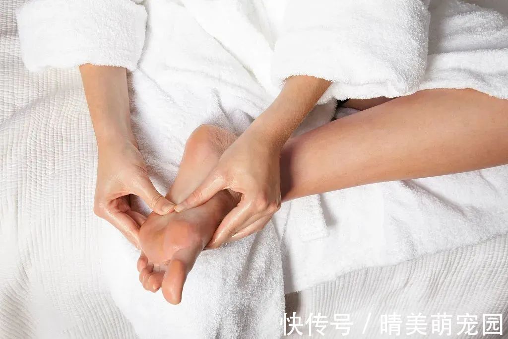 拇指|失眠多梦睡不好,常按这几个穴位,兴许胜过吃安眠药,倒头就睡!