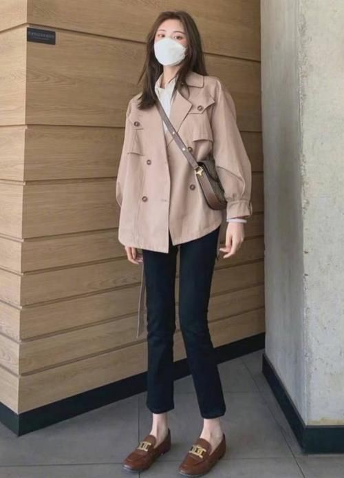 开春建议多穿牛仔裤，时尚百搭还减龄，挑选和搭配法则为你奉上