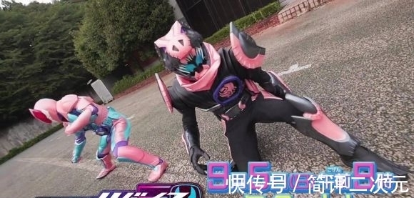 礼拜四|假面骑士revice:望月解释名字由来,恶魔vice是最先被确定的!