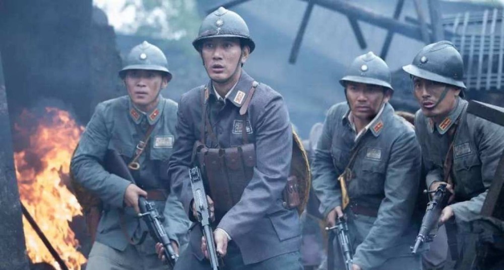 龙云|抗战爆发后，滇军让龙云编成两个军出滇参战，那么军长都是谁担任