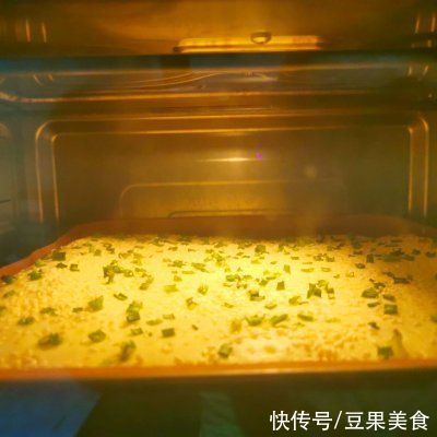 美味|香葱肉松面包卷这样做，营养又美味