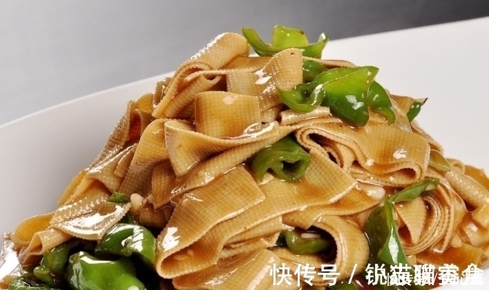 维生素女性不想老太快,要常吃此物,调节内分泌,皱纹少了,皮肤细腻了